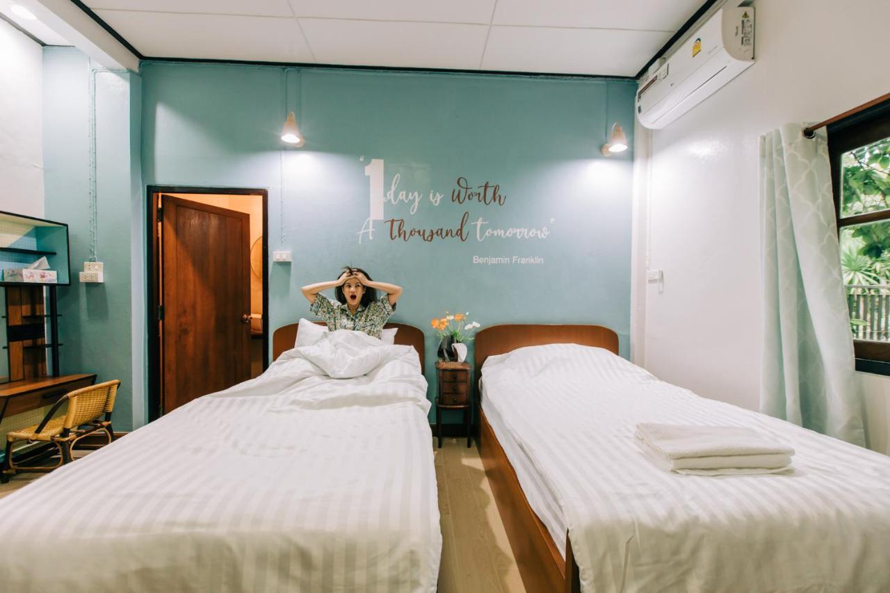 Banya Bnb ที่พักบ้านย่าบีแอนด์บี เมืองประจวบฯ Prachuap Khiri Khan Dış mekan fotoğraf